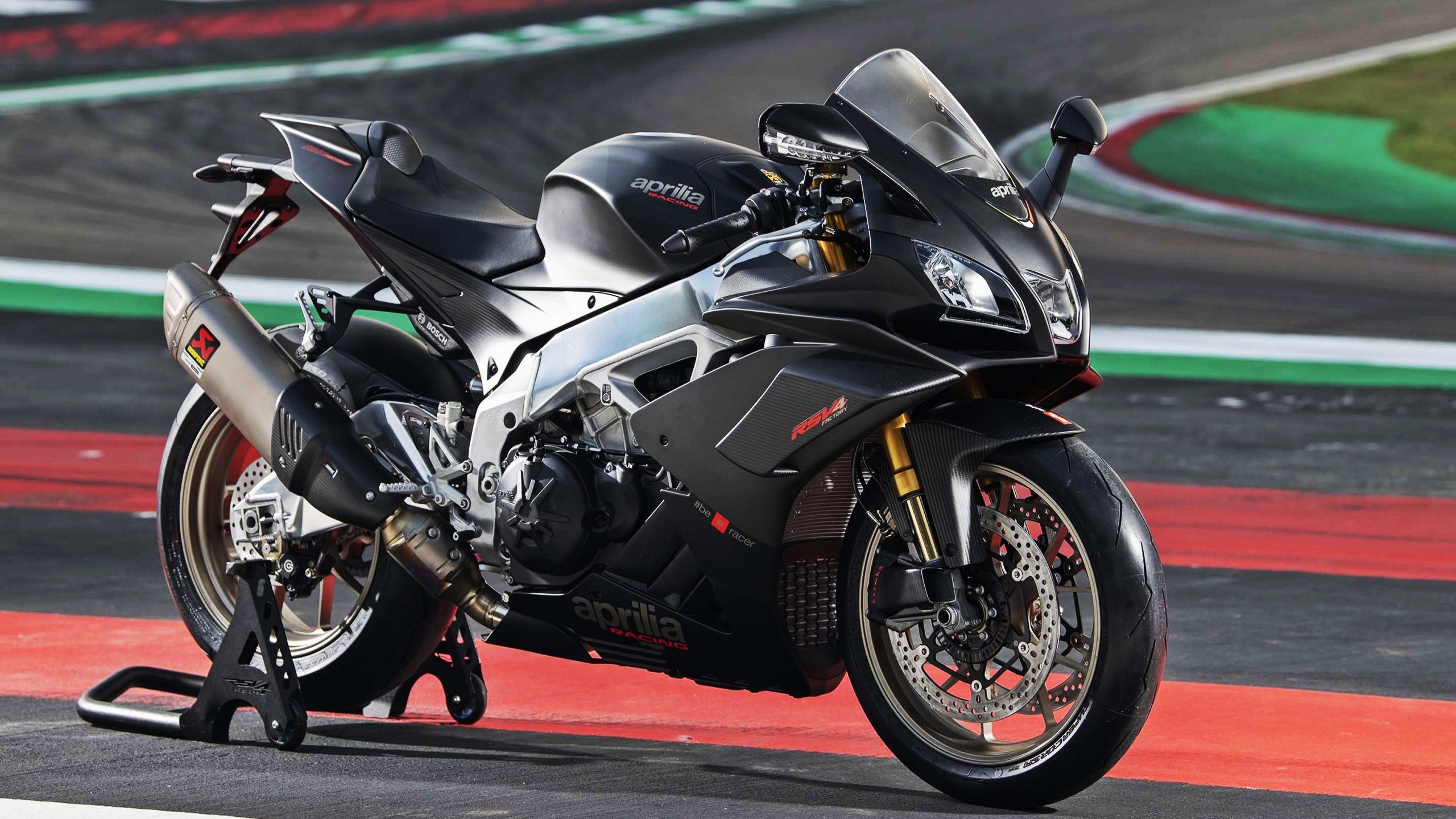 九游网页版官网入口-“西甲豪门鏖战数轮，夺冠形势逐渐清晰”，西甲豪门球队