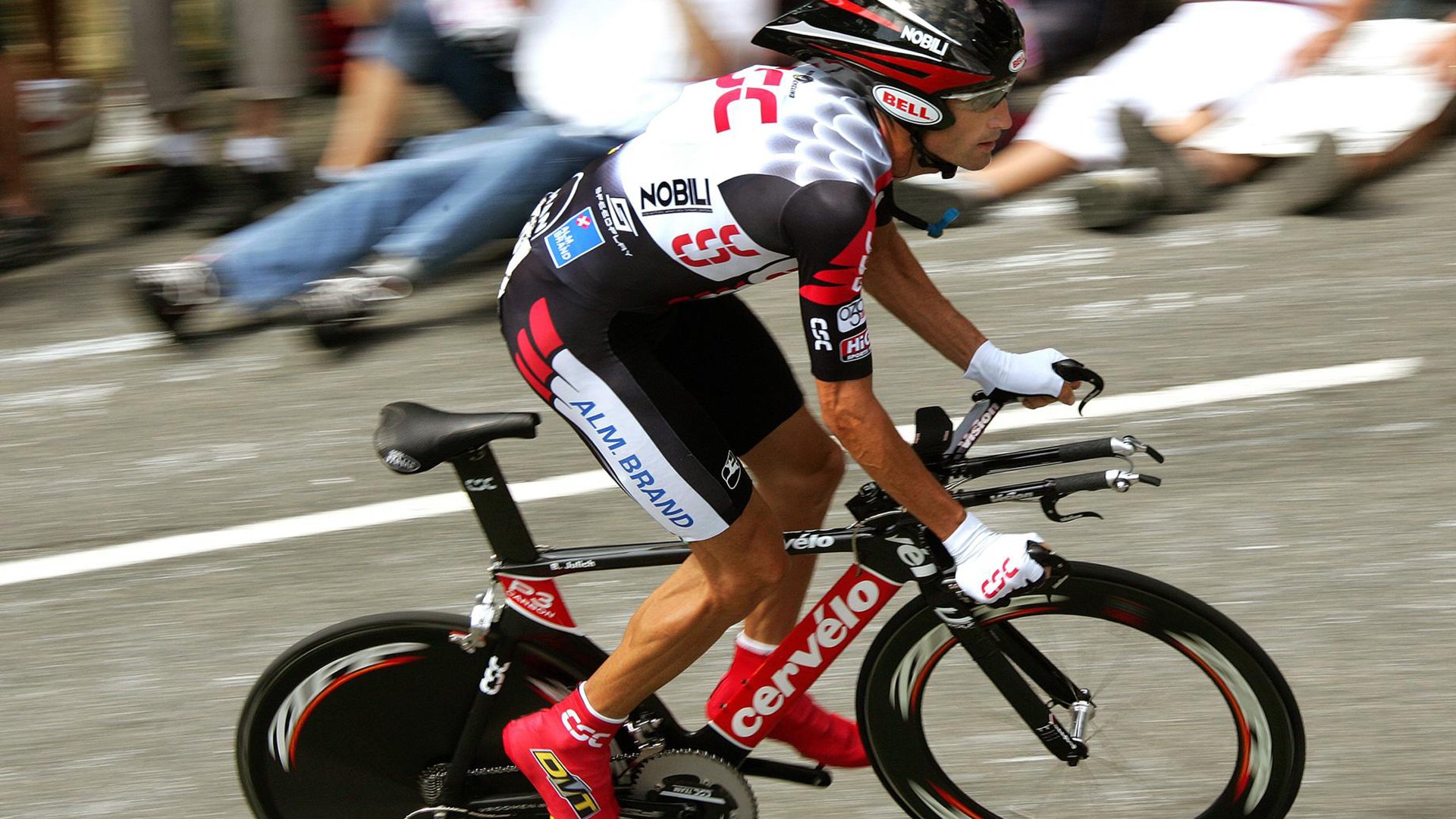 贝克汉姆谈中国足球 需要系统性培养,贝克汉姆中国足球形象大使